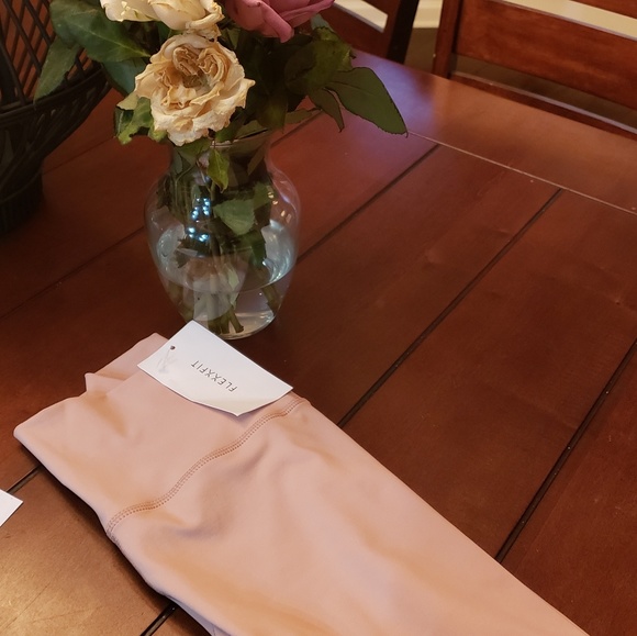 FLEXXFIT leggings - Picture 3 of 3